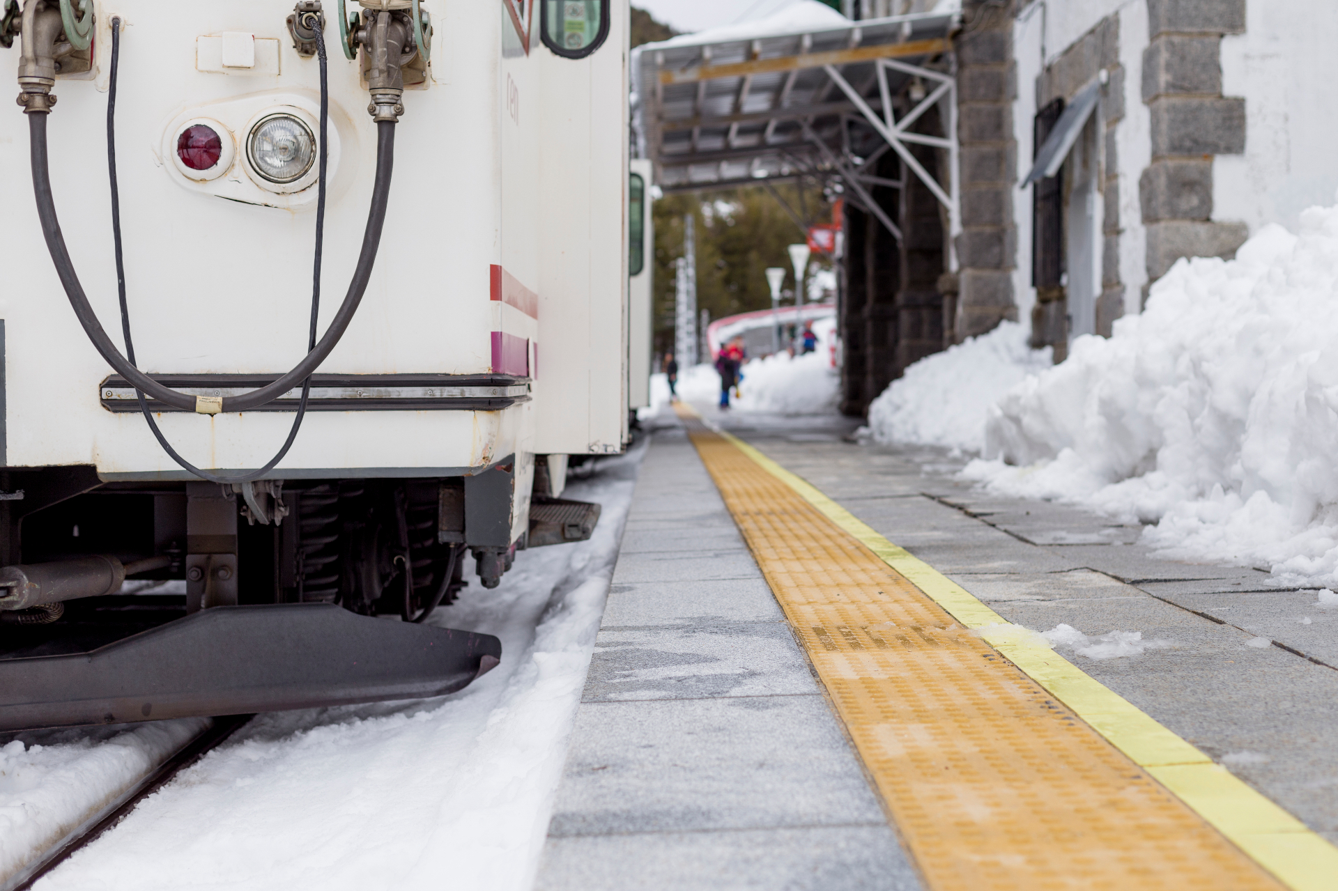 Interim Snow Rails Snow Removal Regina | Praetoria Snow & Ice